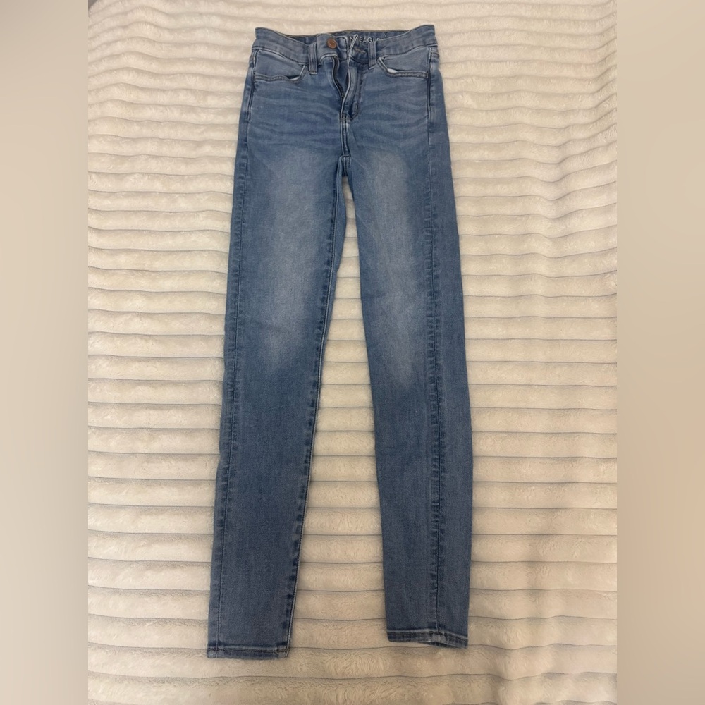 American Eagle Outfitters Light Blue Skinny Jeans